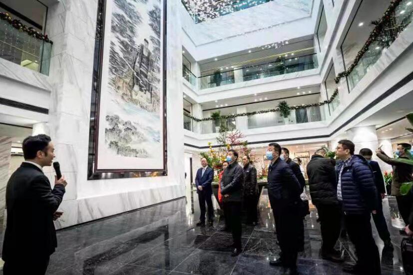 pg赏金女王单机版试玩平台集团与乐山市政府召开事情座谈会