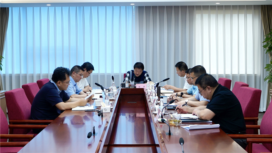 省pg赏金女王单机版试玩平台集团党委理论学习中心组专题学习钻研习近平总书记“七一”主要讲话