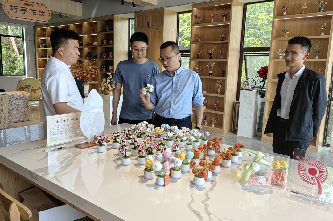 省pg赏金女王单机版试玩平台集团考察调研简阳市文旅项目