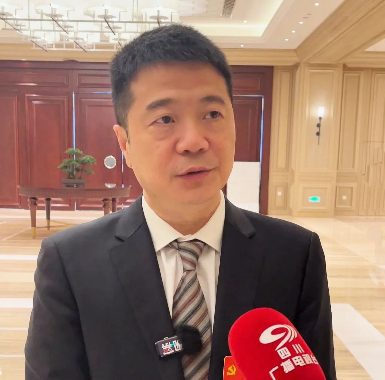 pg赏金女王单机版试玩平台-pg赏金女王单机版试玩平台官方2025最新版11.22.33.350-绿色资源网